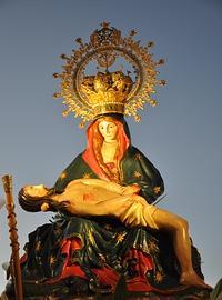 Roban la corona de la Virgen de la Piedad de Villanueva de Alcardete