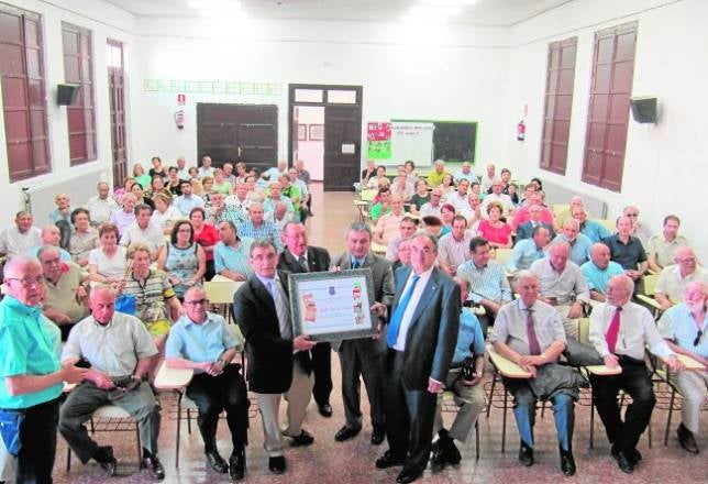 Un libro recoge la historia del colegio La Salle-San Gumersindo