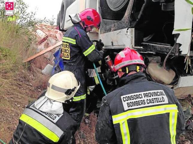 Fallece un camionero de 53 años en Torreblanca