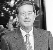 Román Alberca, médico especialista en el alzheimer : «La vacuna contra el alzheimer podría empezar a dar resultados en dos años»