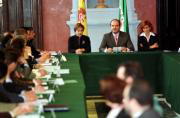 La Junta invertirá unos 800 millones para fomentar la lectura en Andalucía