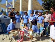 Trabajadores de Isla Mágica inician una acampada frente al parque temático