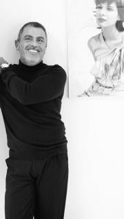 Paco Cerrato: «En 2006 se llevarán peinados con una tendencia fresca y juvenil, con mucho estilo»