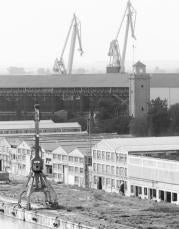 Las tres ofertas que pugnan por Izar Sevilla son solventes, según Fernández