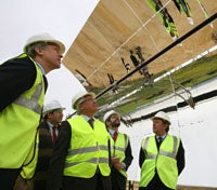 Abengoa inaugurará el próximo abril la mayor plataforma solar de Europa