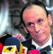 Una semana después de conseguir la permanencia, todo continúa igual