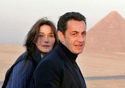 Carla vuelve a eclipsar a Sarkozy