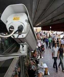 El Ayuntamiento se gastará un millón de euros en 20 cámaras para un «blindaje» del centro