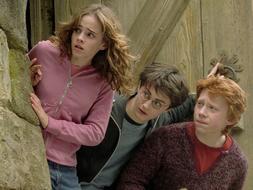 Una historia inédita de Harry Potter bate récords de ventas en el Reino Unido