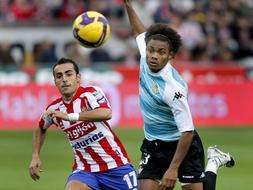 Monzón y Emana encarrilan el partido y dan la victoria al Betis