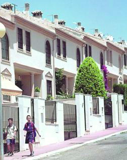 Vendo casa, regalo banquete