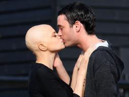 La ex concursante de Gran Hermano con cáncer terminal se casa hoy