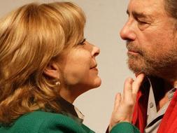 Kiti Manver y Juan Luis Galiardo llegan «sin malos humos» al Lope de Vega