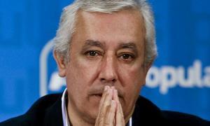 Ayvó, ayvó, el domingo a trabajar... y a salir en la tele