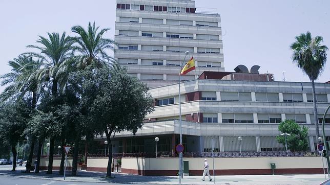 Hasta cuatro llaves abrían el calabozo donde robaron la droga
