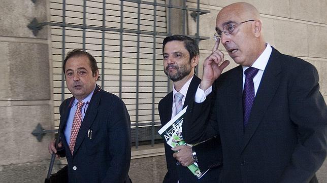 Mellet: «Si en Mercasevilla existió una conspiración yo sólo sería un actor secundario»