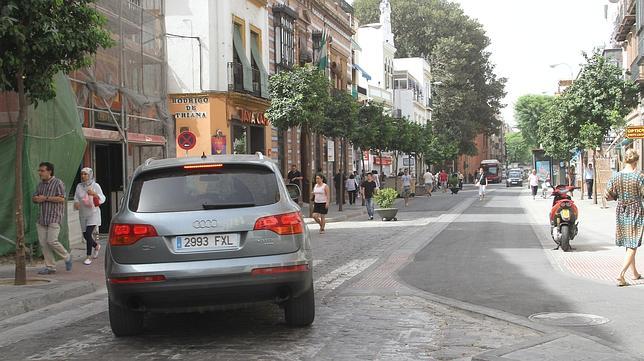 La peatonalización de San Jacinto, cuyas obras se inician hoy, divide a Triana