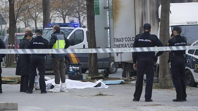 Fallece un hombre al arder su camión cuando estaba aparcado