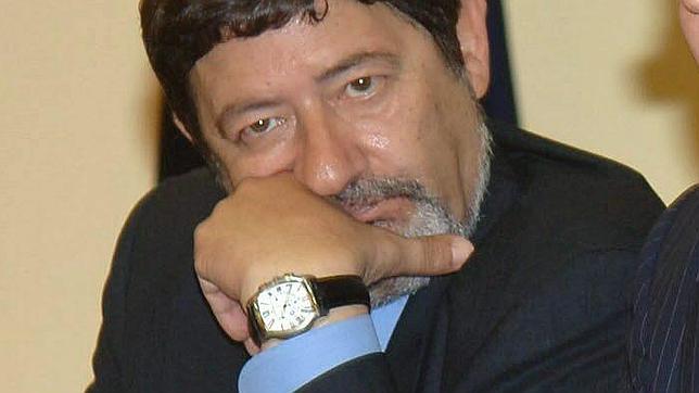 Desvío de 647 millones