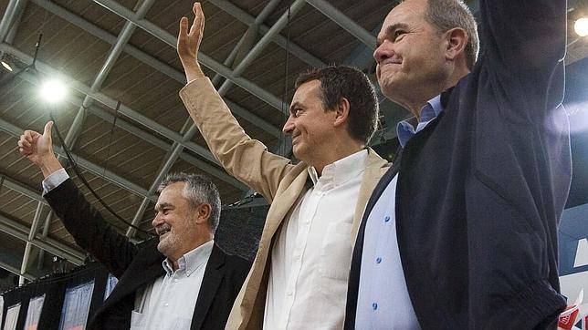El escándalo amenaza el último bastión que le queda a Zapatero