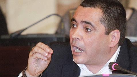 El PP acusa a Monteseirín de dejarse llevar por «la deriva de IU»