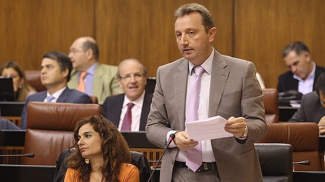 El sector «duro» se impone