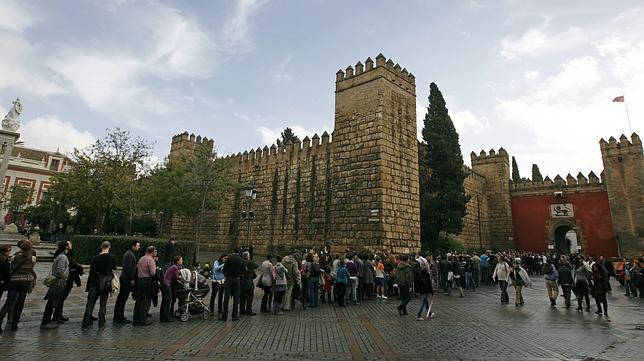 Un Juzgado investiga al alcaide del Real Alcázar por presunta prevaricación