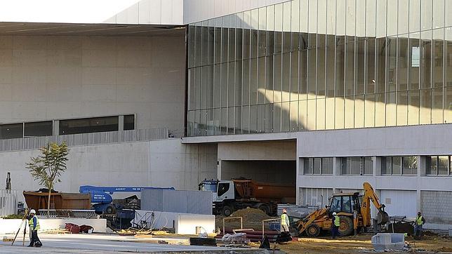 Emvisesa rechaza un sobrecoste de 7 millones en la obra de Fibes