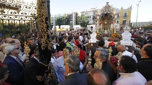 Triana, Macarena y el Cerro ya están en el camino al Rocío