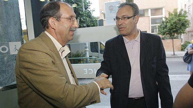 La crisis del PSOE-A se extiende a Córdoba con la dimisión de la cúpula local