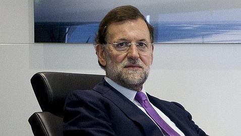 Rajoy afirma que Griñán retrasa las andaluzas por interés partidista