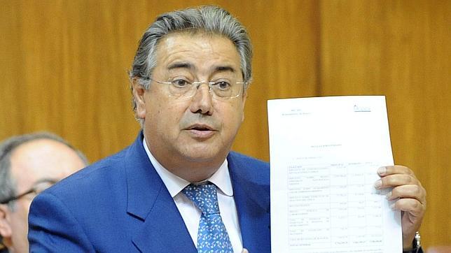 Zoido reclama 8,6 millones de euros que la Junta debe a Sevilla