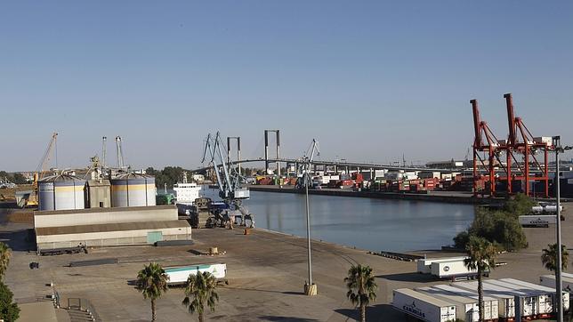 Europa allana el futuro al Puerto mientras el dragado se retrasa
