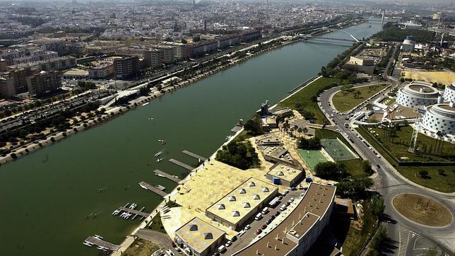 Agesa no ha construido el puente que prometió a cambio de recalificaciones