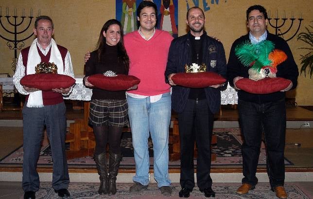 Los Reyes se despiden barrio por barrio