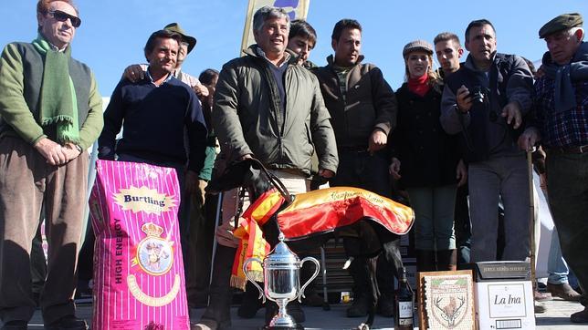 «Voluntaria» gana la gran final de la Copa la Ina de Galgos
