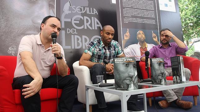 Kanouté, estrella del día en la Feria