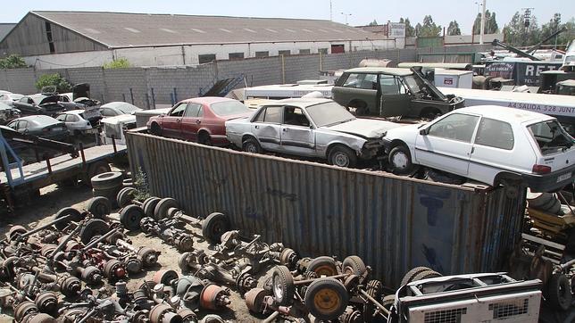 La crisis dispara las ventas en los desguaces sevillanos
