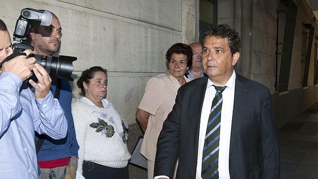 El director financiero sin estudios que fichó Invercaria era socio de Sauquillo