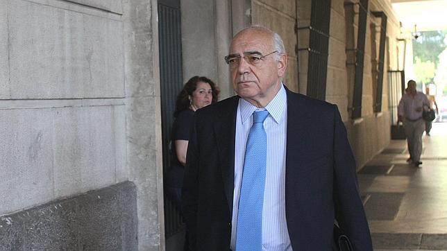 El presidente de Realia dice que no firmó la oferta por los suelos de Mercasevilla