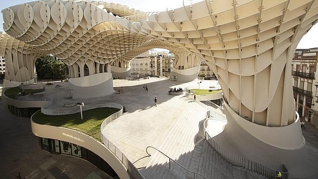 El Ayuntamiento advierte que no pagará más por la obra de las Setas