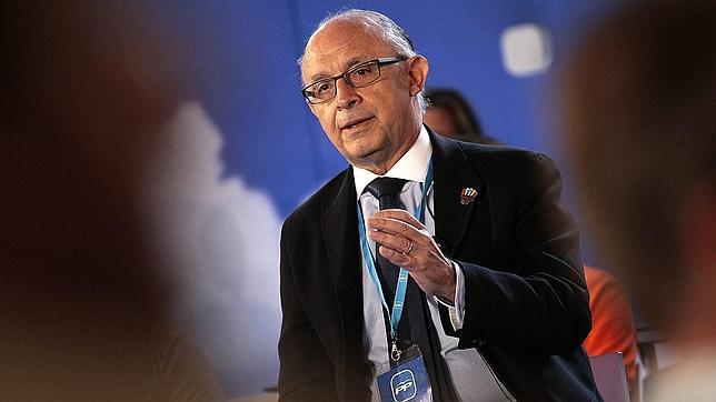 Montoro ofrece una «colaboración directa» a Díaz para crear empleo