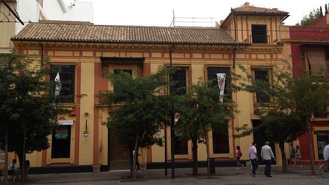 Precintado el Marca Sports Café de Sevilla por no tener licencia