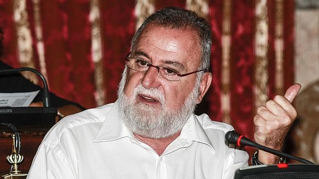 Torrijos, acusado de usar la Fundación DeSevilla para fines «partidistas»