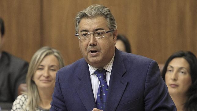 Zoido apuesta por alcanzar un acuerdo para el puente de la Cartuja