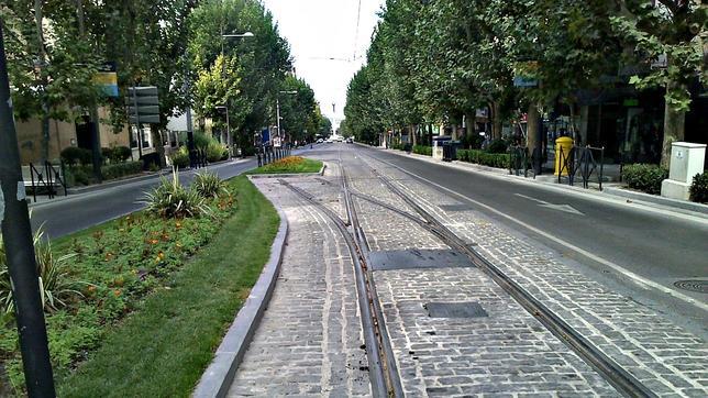 El tranvía de Jaén sin servicio y ahora también sin luz