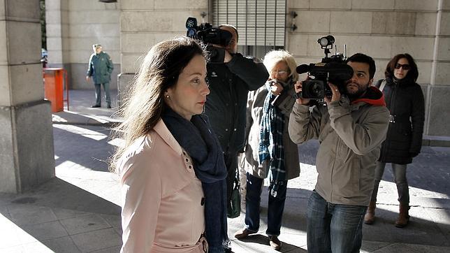 Alaya dice que la carga de trabajo «excede las capacidades personales»