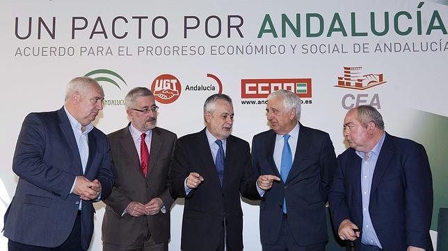 Carbonero, único supreviviente de la concertación social