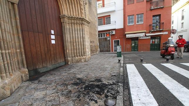 Zoido: «Los actos radicales en templos de Sevilla serán perseguidos; no pueden quedar impunes»