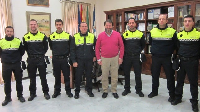 Seis nuevos policías locales para Carmona